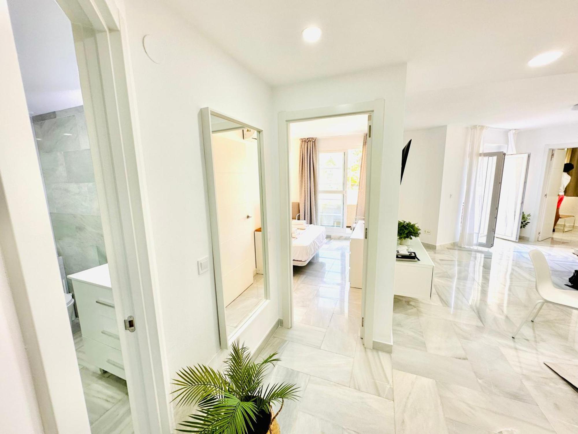 Apartamento, Paradise Sun Beach In Marina 贝纳尔马德纳 外观 照片