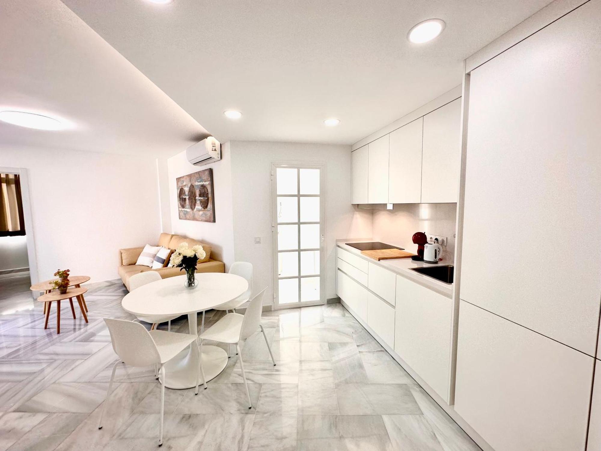 Apartamento, Paradise Sun Beach In Marina 贝纳尔马德纳 外观 照片