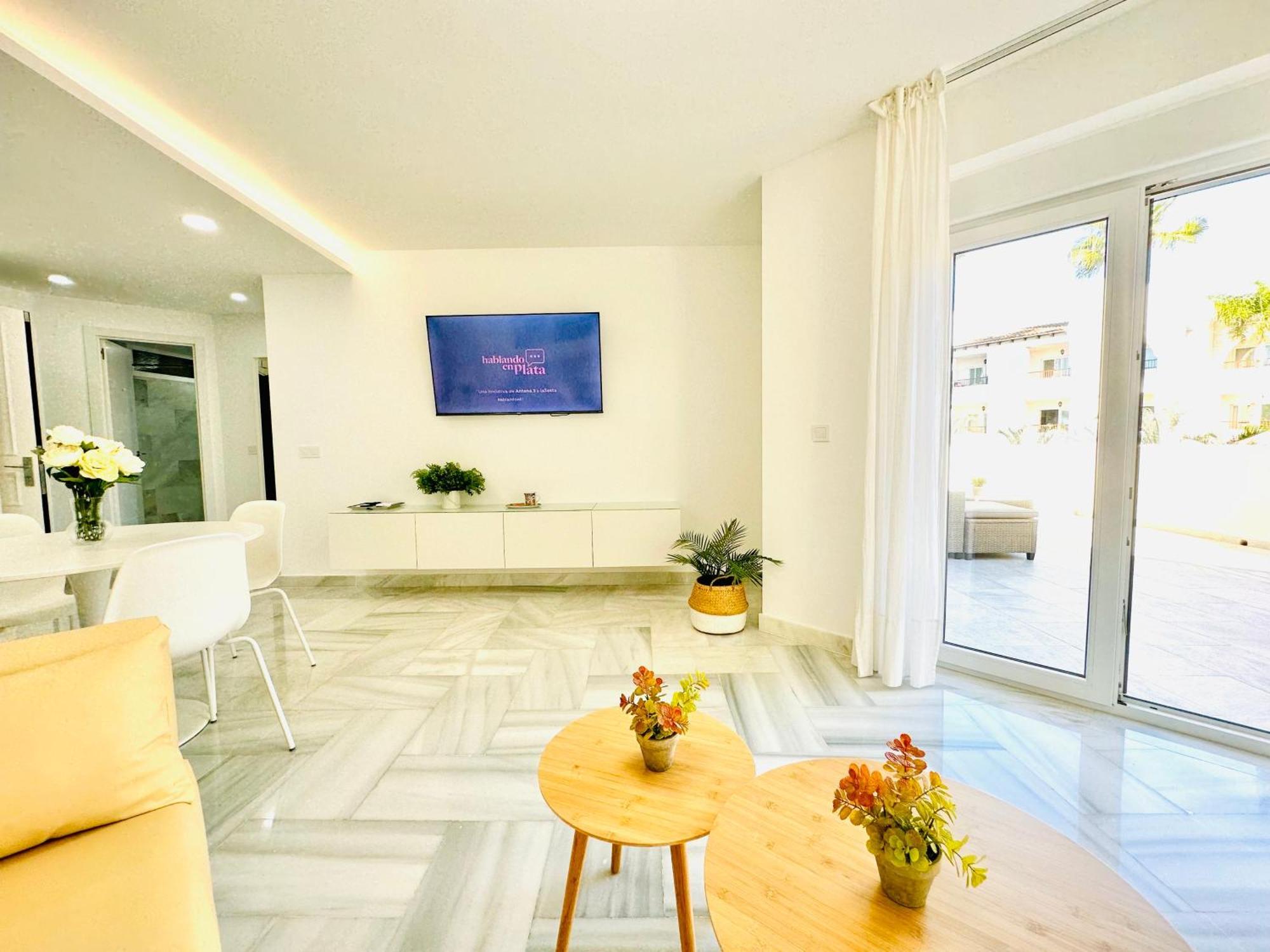 Apartamento, Paradise Sun Beach In Marina 贝纳尔马德纳 外观 照片